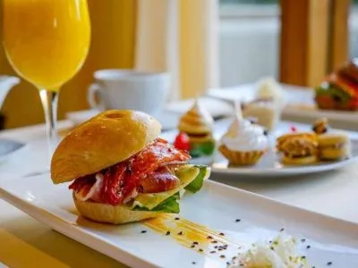 4-star Hotels De la Cañada