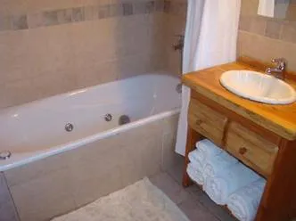 Cabañas 3 estrellas Complejo Valle Puelo