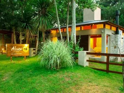 Casas Aluen Cabañas  en  Las Gaviotas