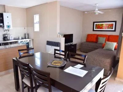 Cabañas Complejo Pircas Sol