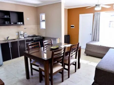 Cabañas Complejo Pircas Sol