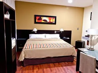 Hoteles 4 estrellas Hotel de Campo Colón