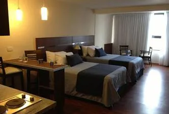 Hoteles 3 estrellas Puerto Amarras Hotel & Suites