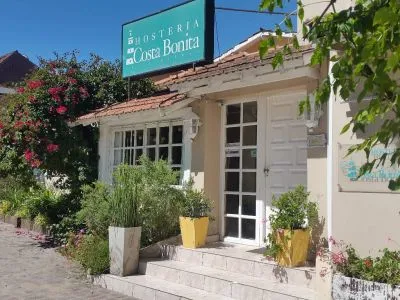 Costa Bonita Hosterías 3 estrellas  en  Villa Gesell