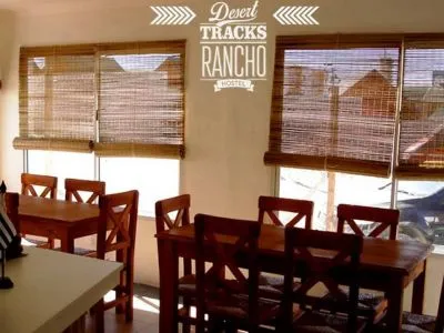 Albergues/Hostels Desert Tracks