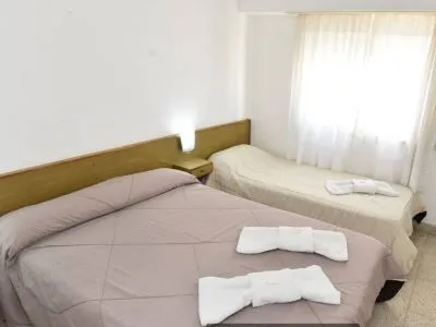 Hoteles 1 estrella Ameghino