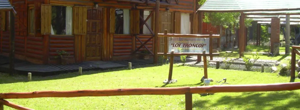 Cabañas Los Troncos