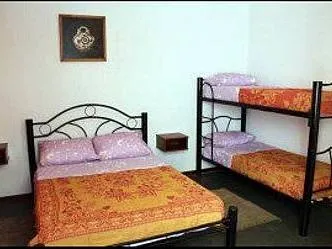 Albergues/Hostels La Paskana Hostal