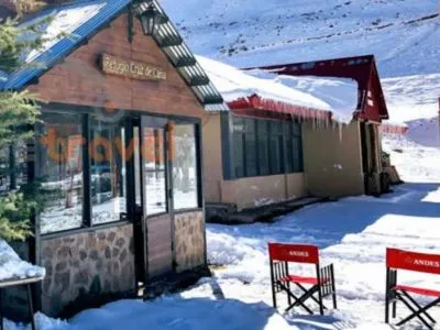 Refugios Cruz de Caña (Penitentes)
