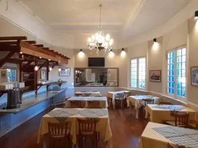 Hotels Hotel Vicente Lopez