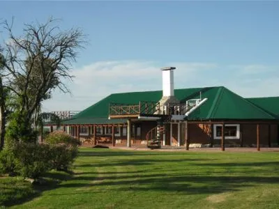 El Deseado 2-star Cabins  in  Diamante