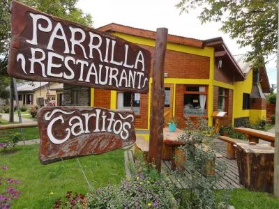 Parrilla Carlitos Parrillas / Asadores Criollos  en  El Bolsón