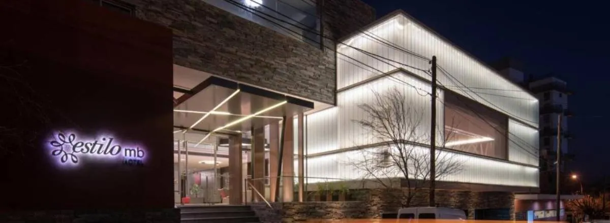 4-star Hotels Estilo MB