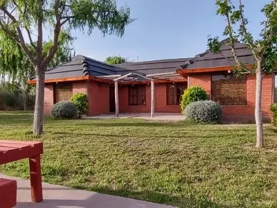 Altos del Toledano 3-star Cabins  in  San Rafael