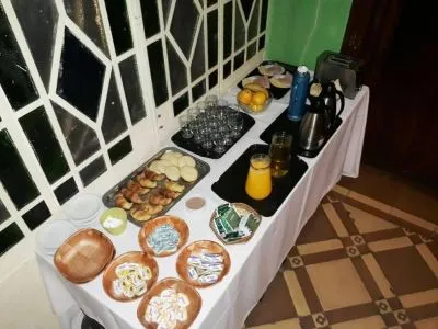 Hostales Chalet de Bassi