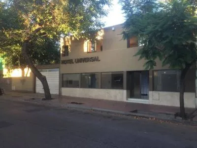 Universal Hoteles  en  Mendoza