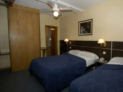 Hoteles 2 estrellas Pacífico