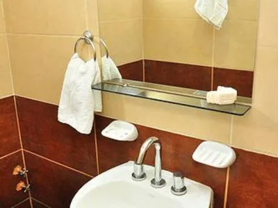 Hoteles 2 estrellas Baloo Hotel