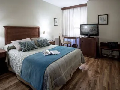 Hoteles 4 estrellas Del Comahue