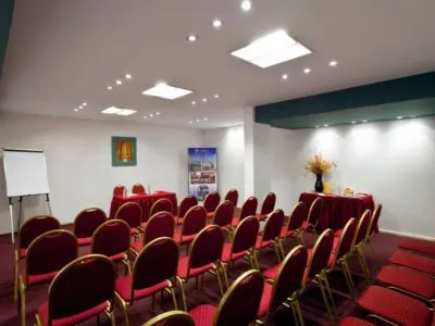 Hoteles 4 estrellas Globales Republica 