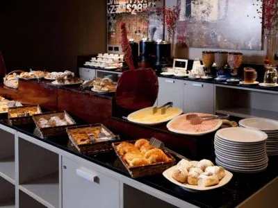 3-star Hotels Two Hotel