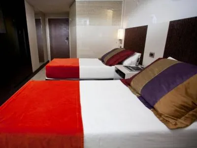 3-star Hotels Two Hotel