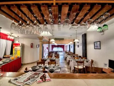 2-star Hotels Internacional