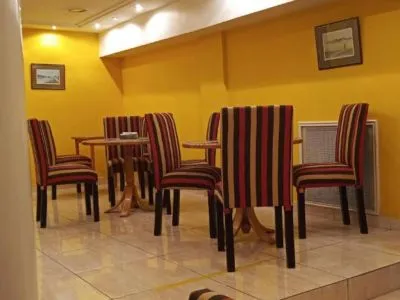 2-star Hotels Hotel Tres Sargentos