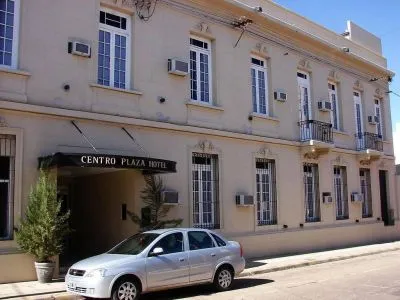 Centro Plaza Hotel