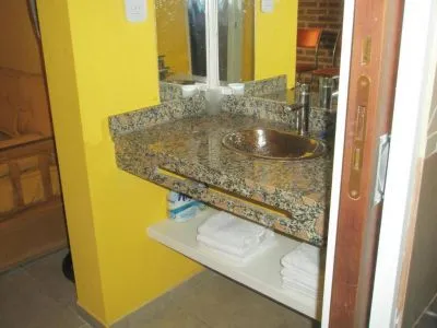 Cruceros Río Paraná (Cataratas del Iguazú - Posadas) Sendero Patagonico