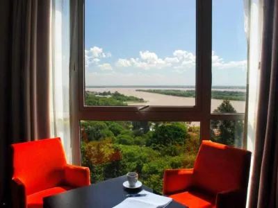 5-star Hotels Howard Johnson Plaza Hotel Mayorazgo