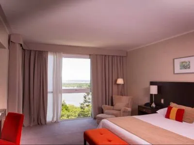 5-star Hotels Howard Johnson Plaza Hotel Mayorazgo