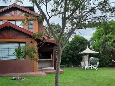 Antu Cabins  in  Los Reartes