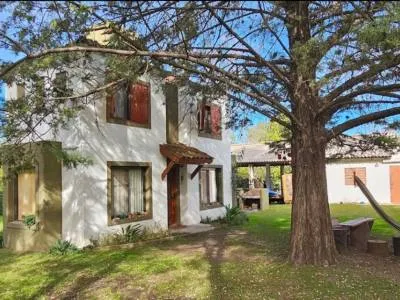 Cabañas Hotel Los Reartes y Cabañas Consentidos