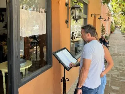 Restaurants Restaurante La Moza