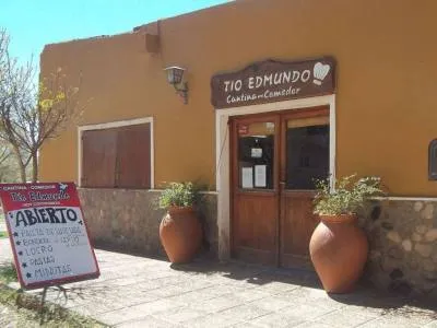 Tío Edmundo Restaurants  in  Los Reartes