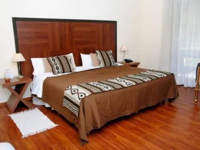 4-star Hotels Suter Petit Hotel