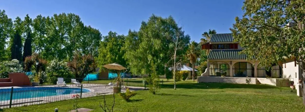 Posadas Villa Los Sauces