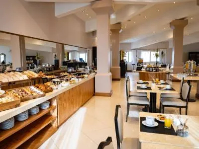 Hoteles 4 estrellas Lagos Del Calafate