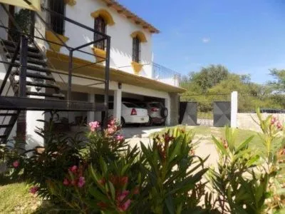 Cabañas Cerro Colonial