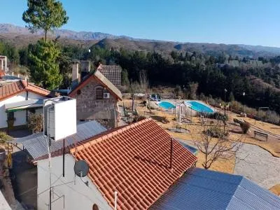 Cabins Cabins Cerro Colonial