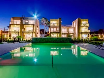 Apart Hoteles 4 estrellas Altos de Colonia