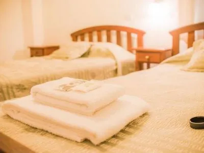 3-star Hotels Hotel C&R