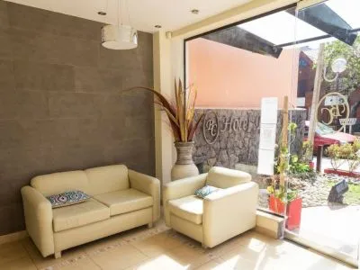 Hoteles 3 estrellas Nuevo Hotel Bella Costa