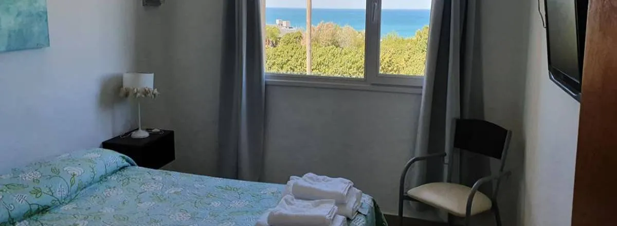 Bungalows/Short Term Apartment Rentals De Cara al Mar