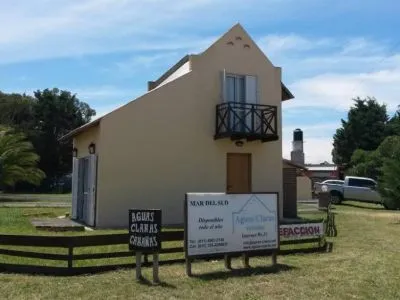 Aguas Claras Cabañas  en  Mar del Sur