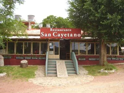 San Cayetano Restaurants  in  Villa Ciudad Parque