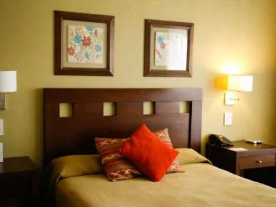 Hoteles 4 estrellas Howard Johnson