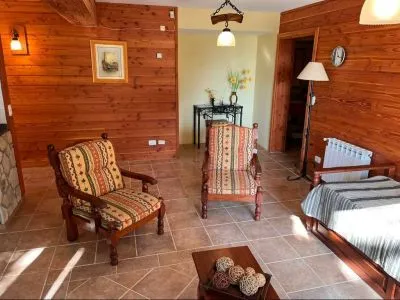 Alojamientos en el Cerro Catedral  Lupines Hospedaje