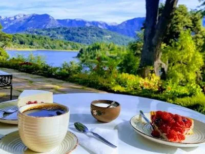 Bellevue Salón de Té & Queso Pan y Vino Casas de Té  en  Bariloche